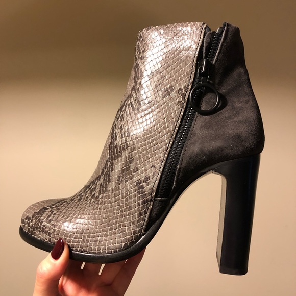 NWT RAG & BONE SNAKESKIN LEATHER AND SUEDE BOOTIES - Picture 1 of 5